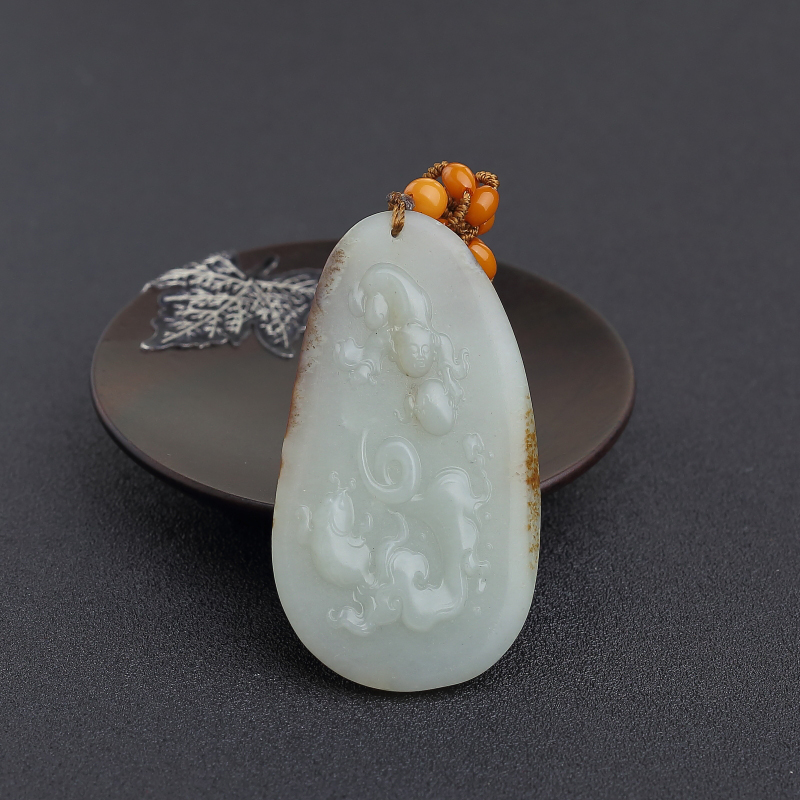 天然新疆籽料青白玉童子吊坠 - 红掌柜