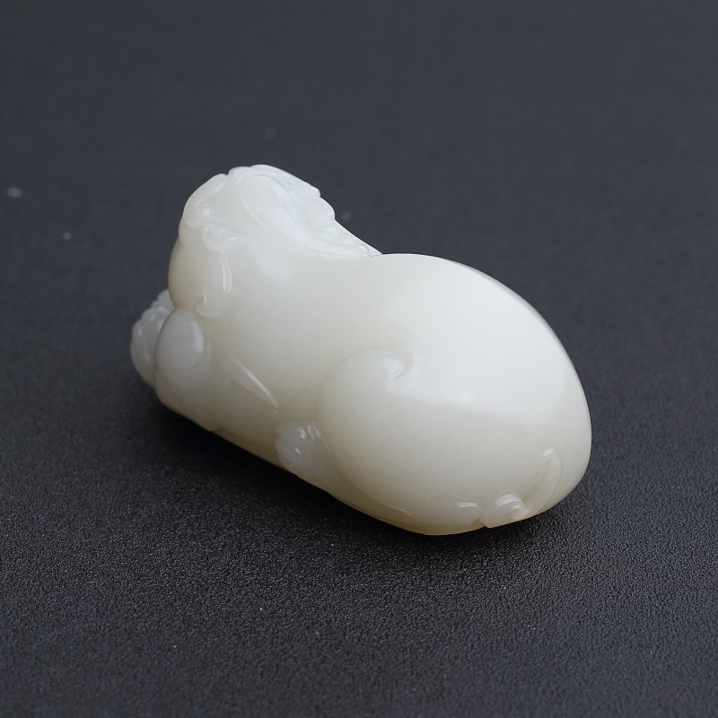 新疆籽料和田白玉貔貅手把件 - 红掌柜