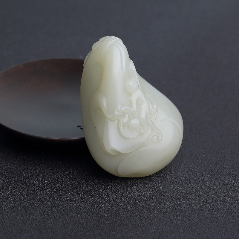 籽料和田青白玉招财进宝手把件 - 红掌柜