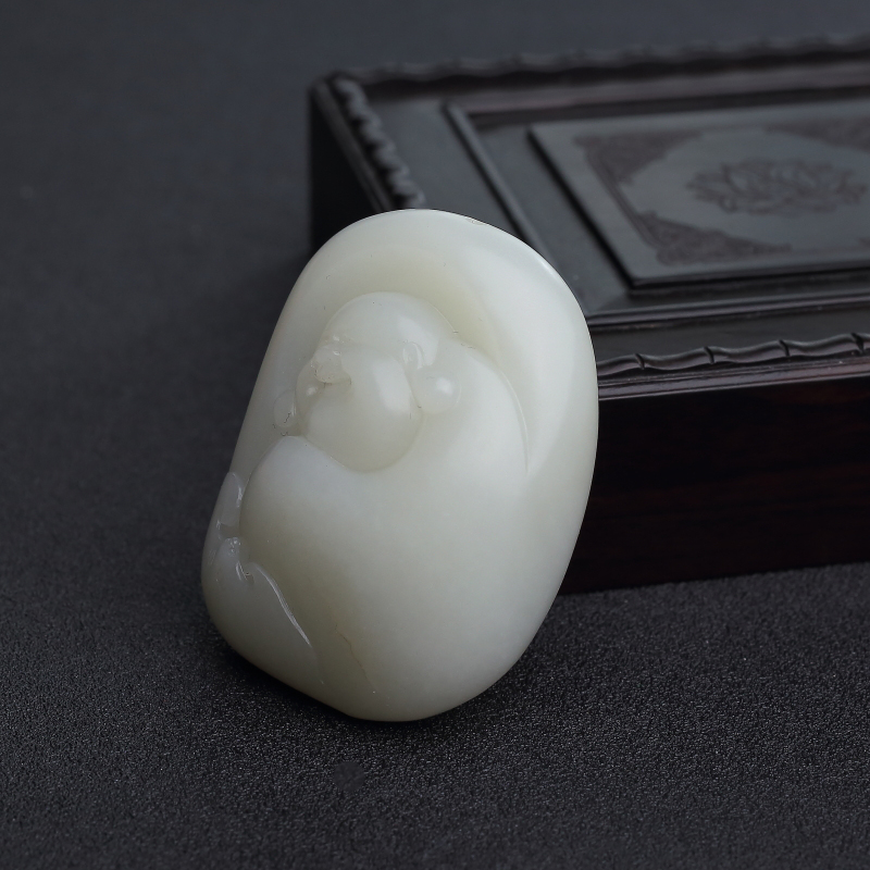 天然籽料和田青白玉弥勒佛手把件 - 红掌柜