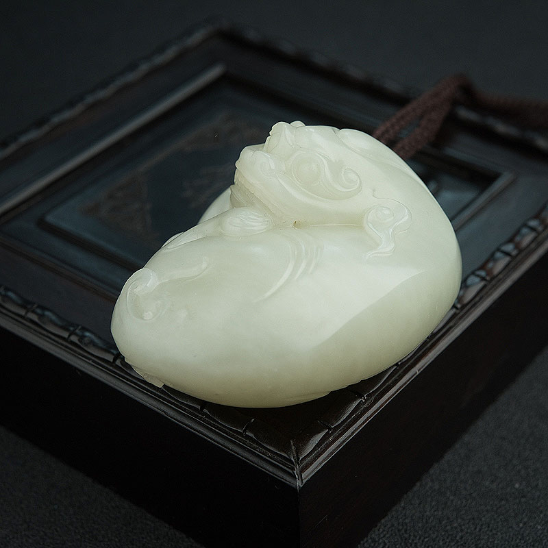 籽料和田玉吊坠-红掌柜