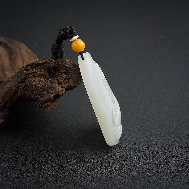 新疆天然和田白玉籽料吊坠-红掌柜