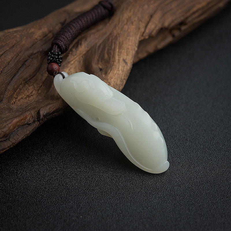 新疆和田青白玉籽料旺财吊坠-红掌柜