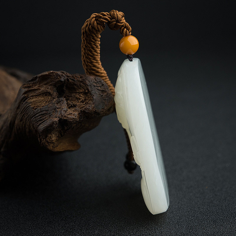 新疆籽料和田玉观音吊坠 - 红掌柜