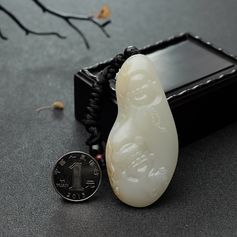 和田玉籽料吊坠 - 红掌柜