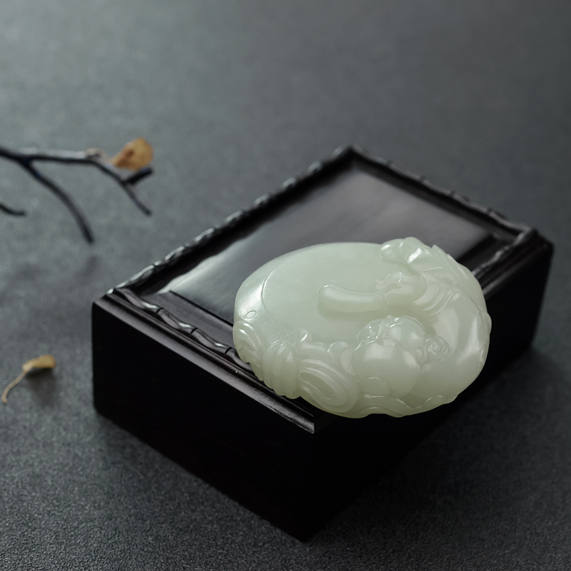 新疆和田籽料击鼓童子吊坠 - 红掌柜