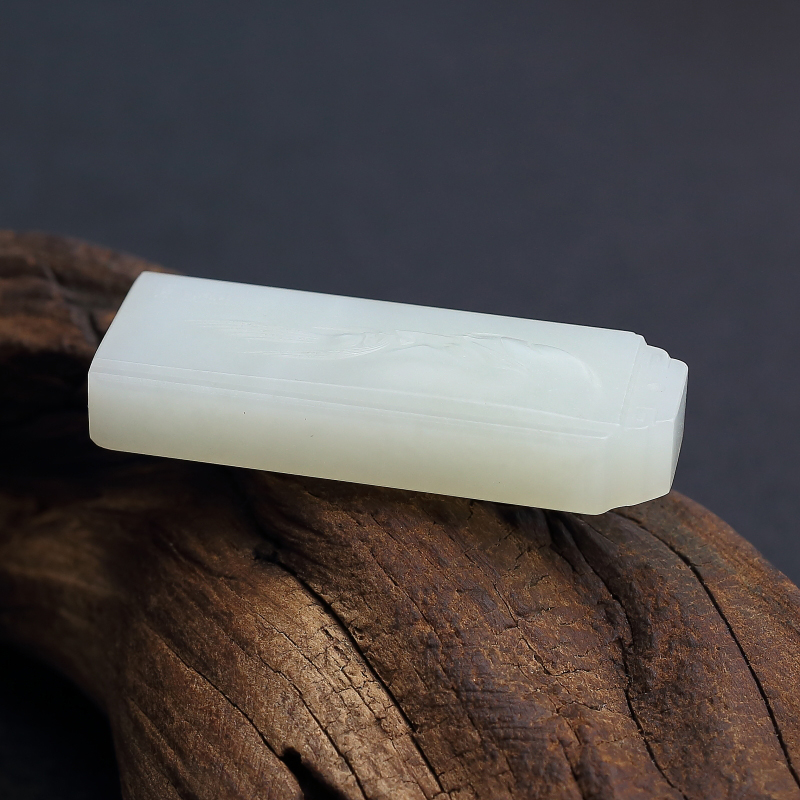 新疆和田青白玉关公吊坠 - 红掌柜