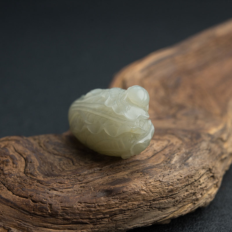 和田青白玉籽料白菜吊坠-红掌柜