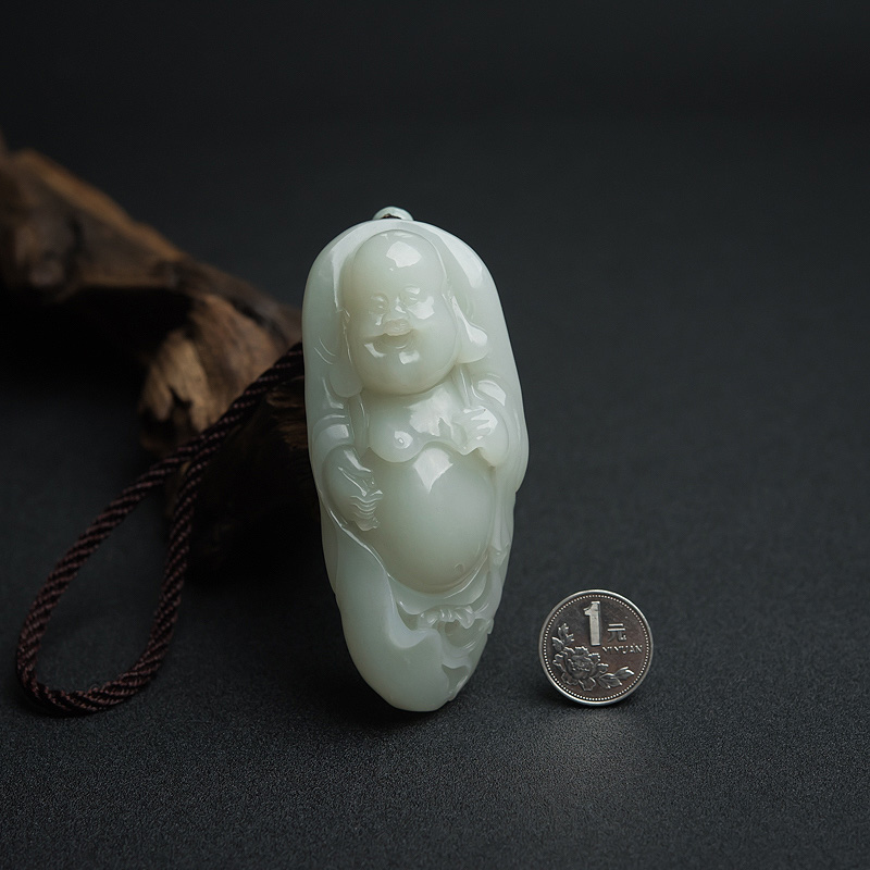 青白玉弥勒佛手把件-红掌柜