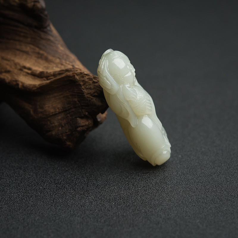 新疆籽料和田青白玉吊坠-红掌柜