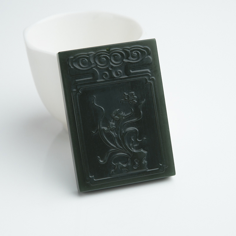 天然山料和田青玉蝶恋花吊坠-红掌柜