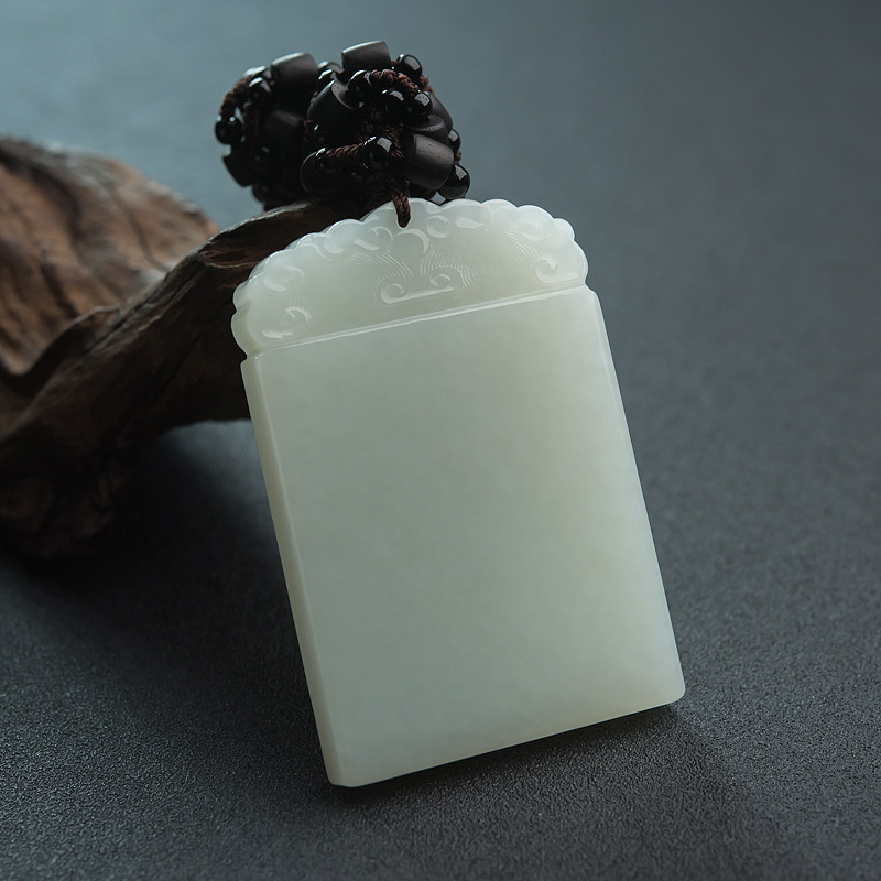 天然山料和田青白玉无事牌吊坠-红掌柜