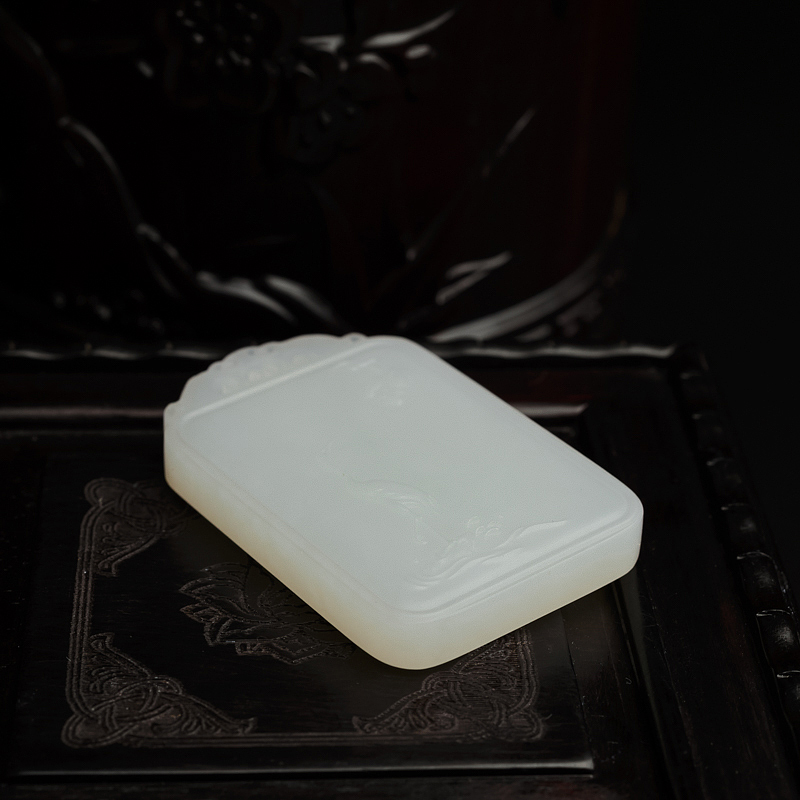 天然新疆和田玉吊坠 - 红掌柜