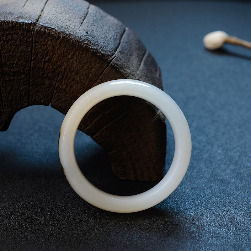 新疆天然和田羊脂玉手镯-红掌柜