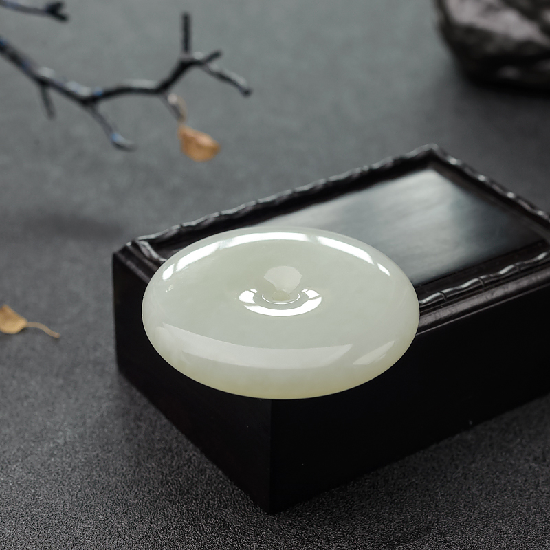 和田青白玉平安扣吊坠 - 红掌柜