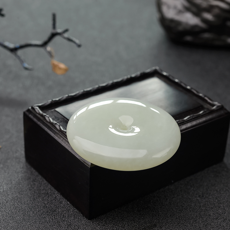 俄料和田玉平安扣吊坠 - 红掌柜