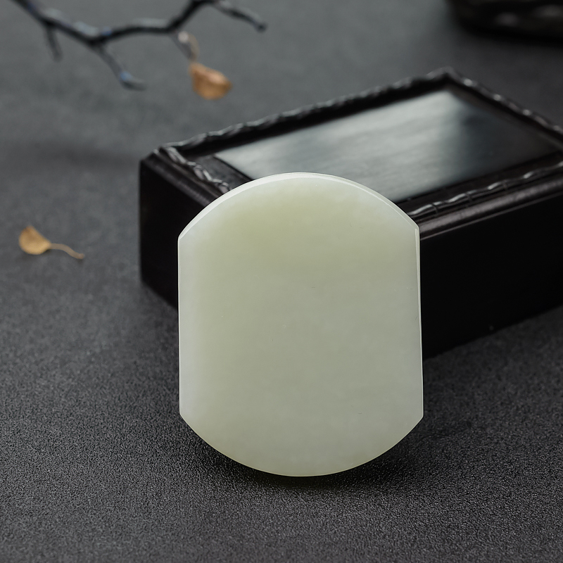 韩料和田玉山料龙牌吊坠 - 红掌柜