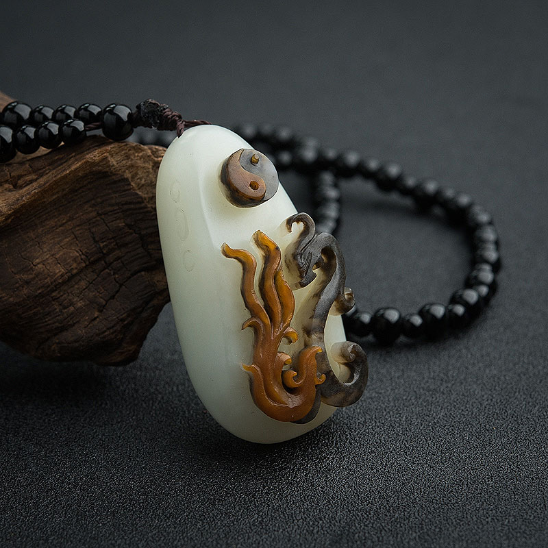 俏色和田玉山料古龙凤吊坠 - 红掌柜