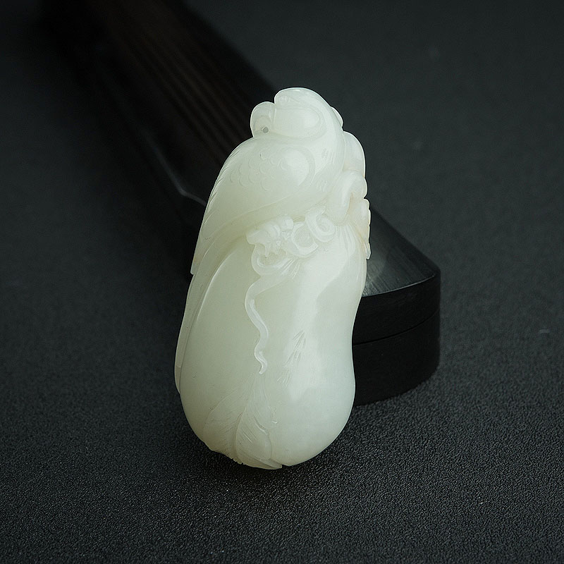 和田白玉鹰吊坠 - 红掌柜