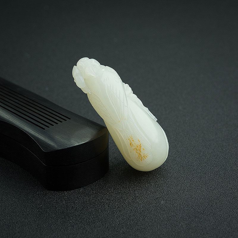 俄罗斯和田白玉鹰吊坠 - 红掌柜