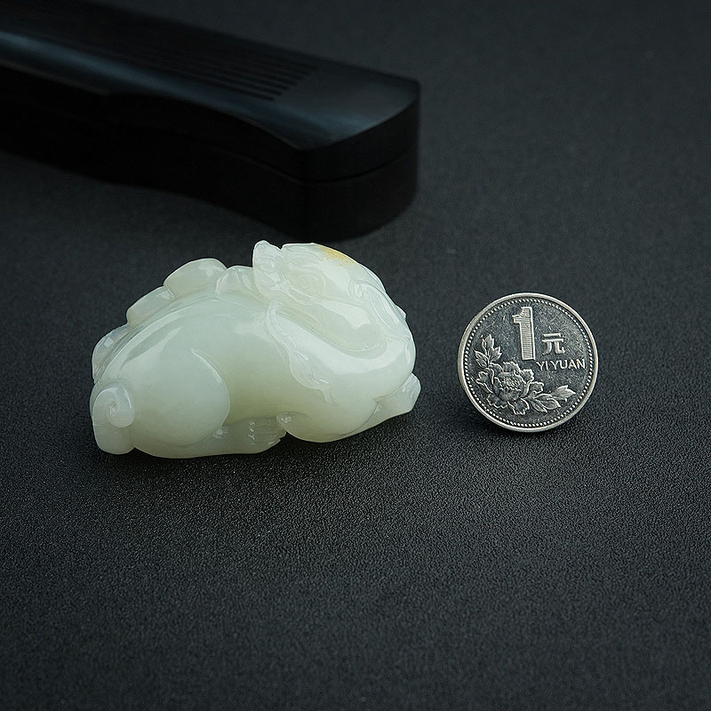 天然和田玉貔貅吊坠 - 红掌柜