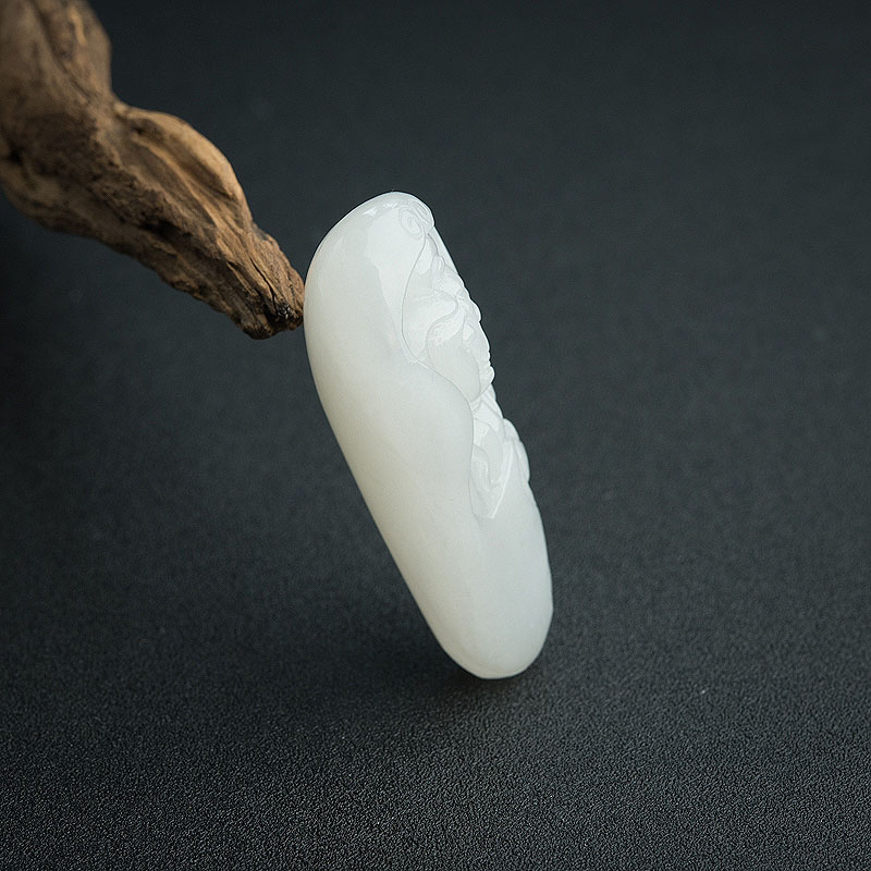 俄罗斯和田白玉观音吊坠 - 红掌柜