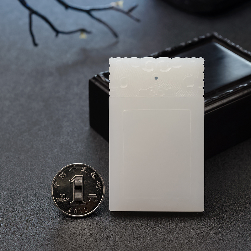 俄料白玉吊坠-红掌柜