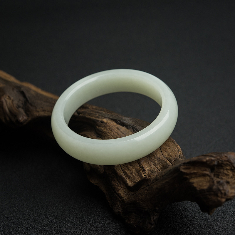 青白玉扁镯-红掌柜