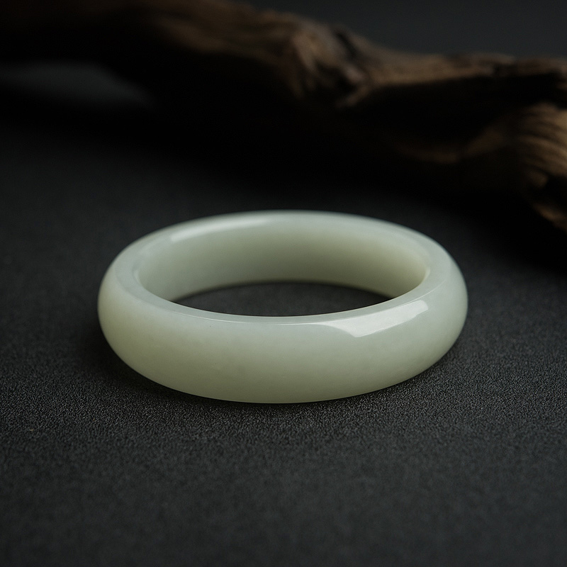 66#青白玉山料扁镯-红掌柜