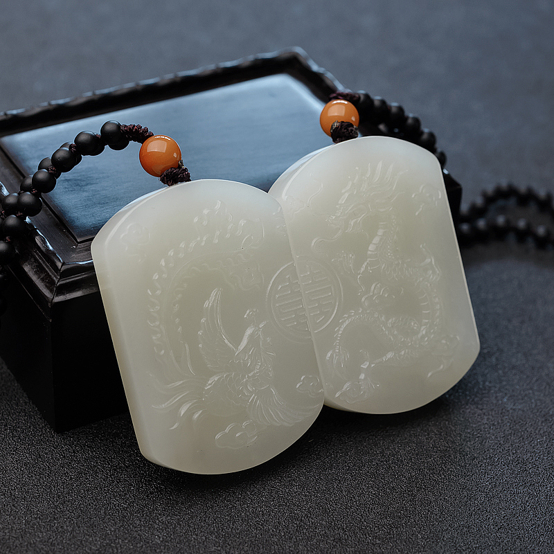 俄料青白玉龙凤呈祥吊坠-红掌柜