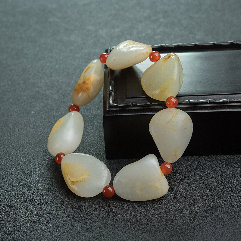 和田玉随形单圈手串-红掌柜