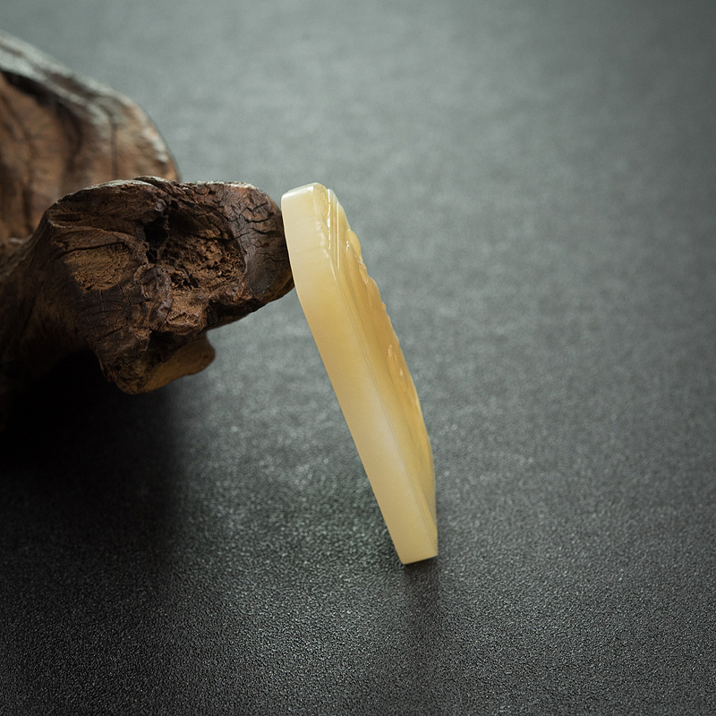 山料和田玉关公吊坠-红掌柜