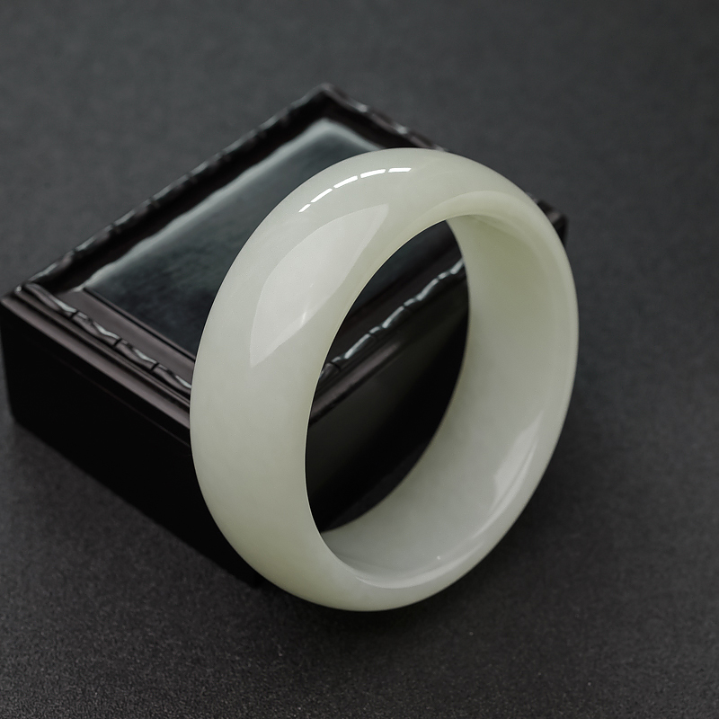 天然山料和田白玉扁镯-红掌柜