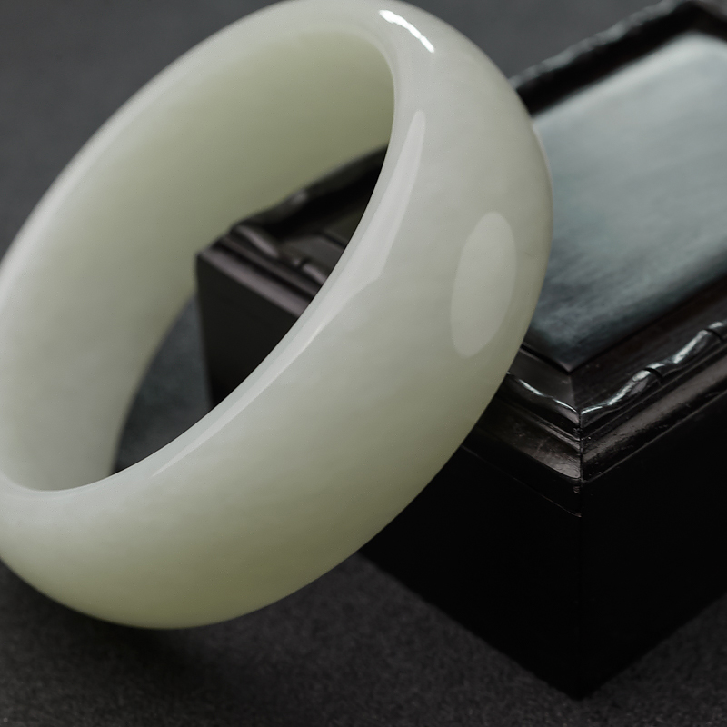 山料和田白玉扁镯-红掌柜