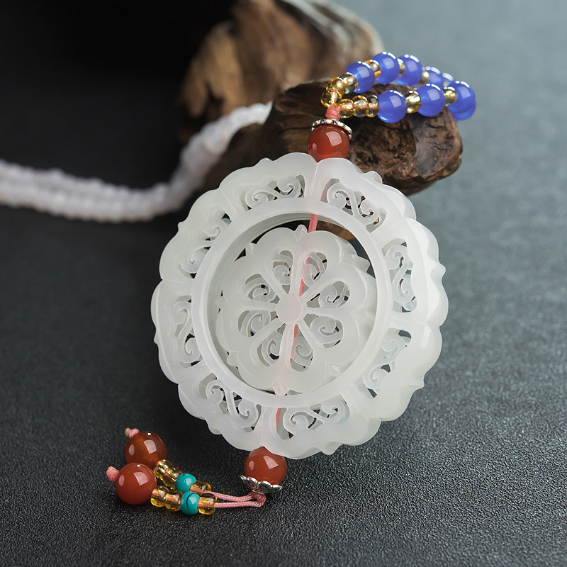 俄罗斯山料和田白玉镂雕转运轮项链-红掌柜