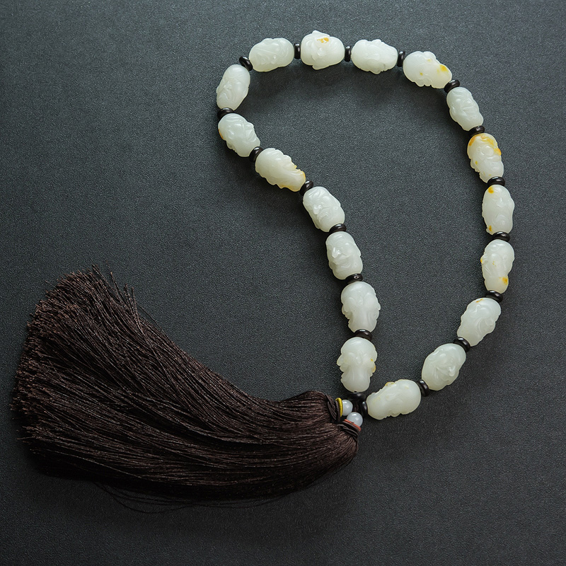 籽料和田白玉罗汉头手持-红掌柜