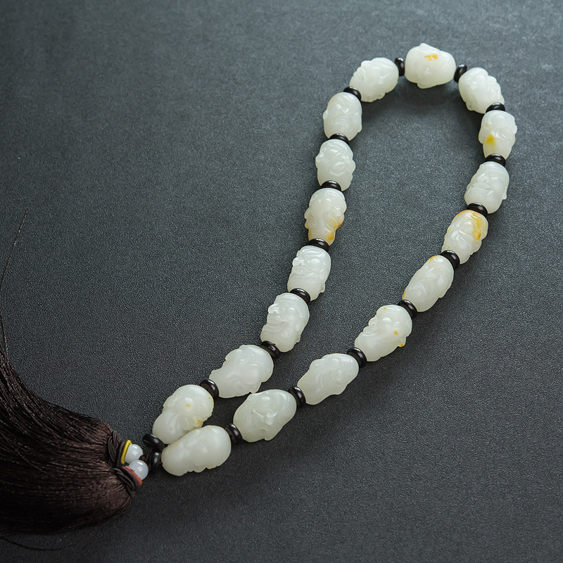 天然籽料和田白玉罗汉头手持-红掌柜