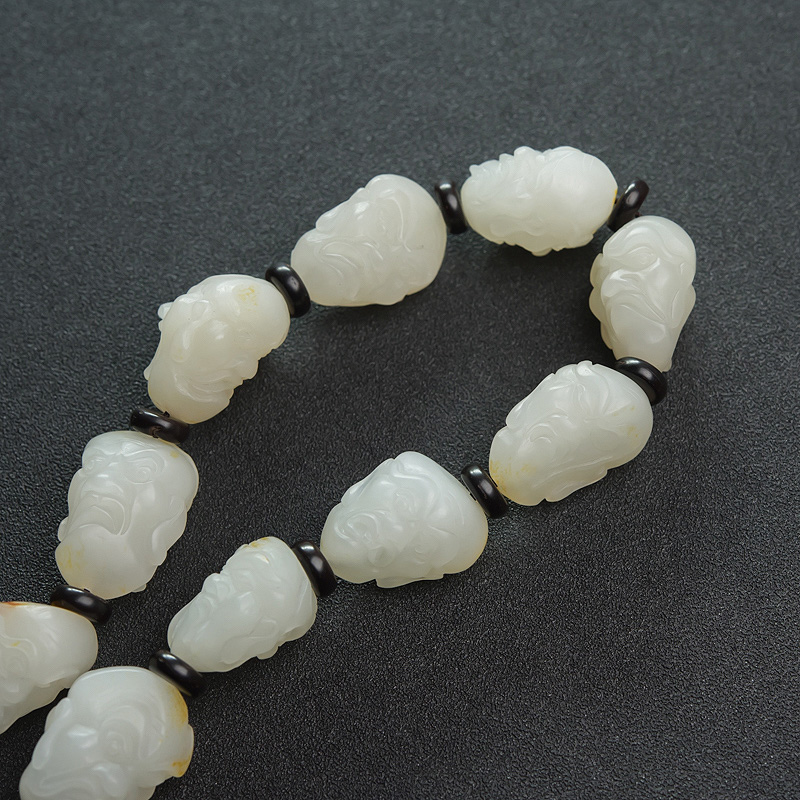 新疆和田白玉罗汉头手持-红掌柜