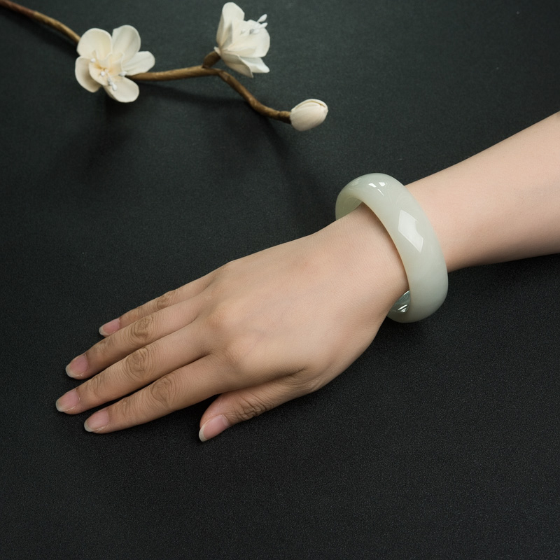 俄罗斯和田玉扁镯-红掌柜