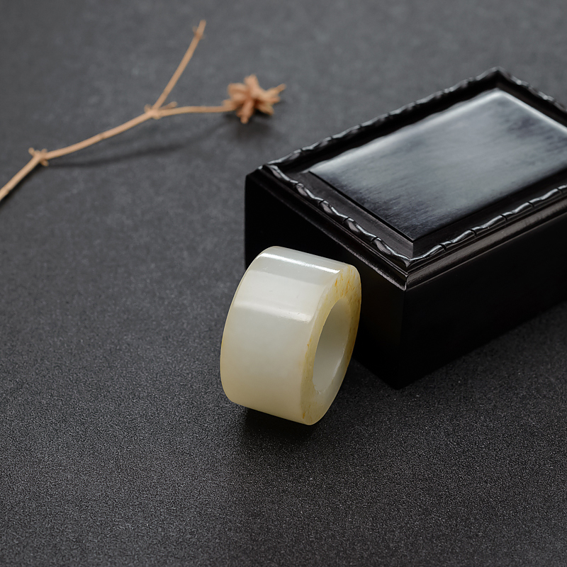 俄料和田白玉扳指-红掌柜