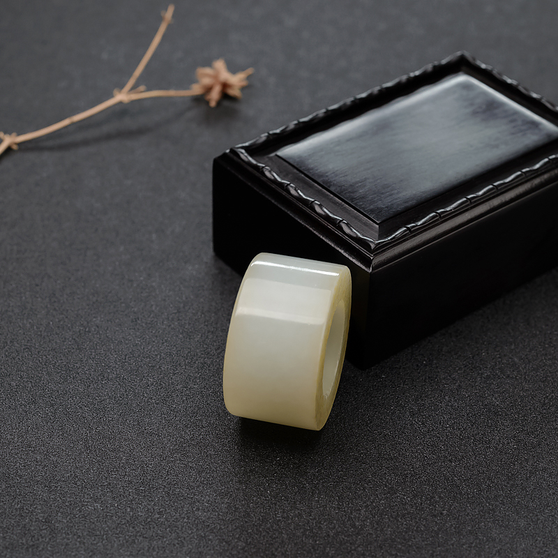 俄料和田白玉扳指-红掌柜