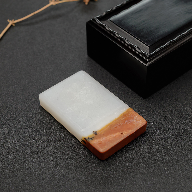 山料俏色和田玉山水意境牌-红掌柜