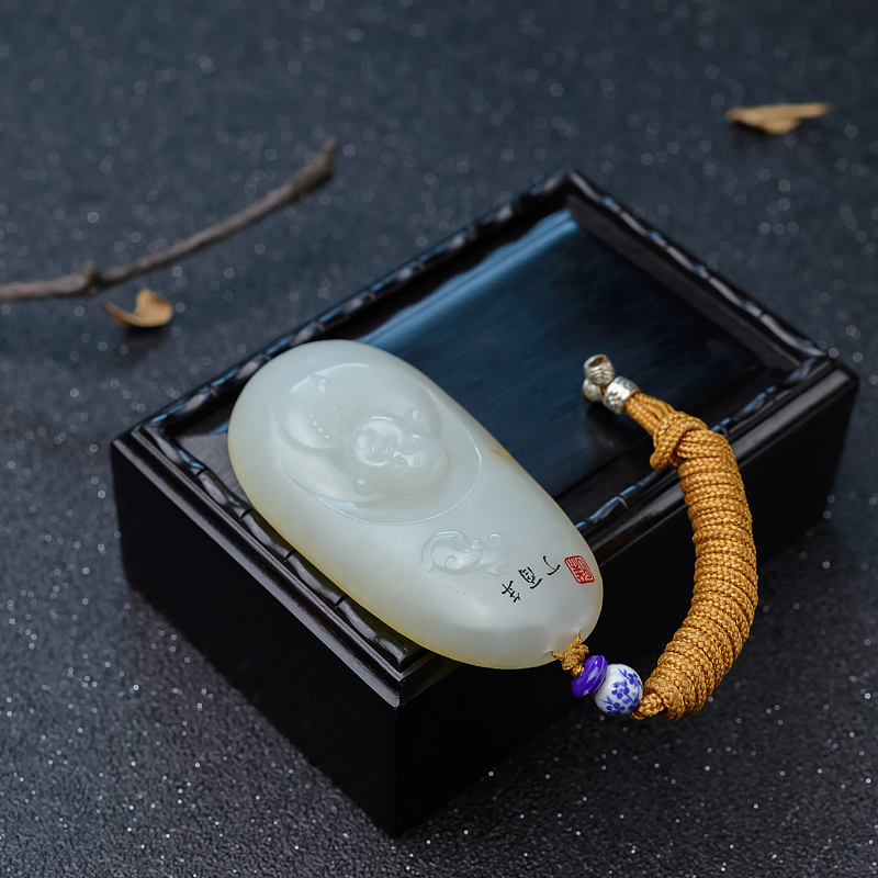 俄料和田白玉吊坠-红掌柜