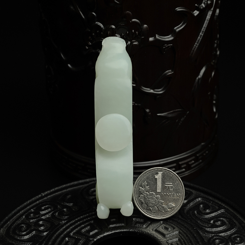 天然和田玉摆件 - 红掌柜