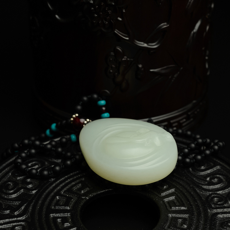 和田玉吊坠 - 红掌柜