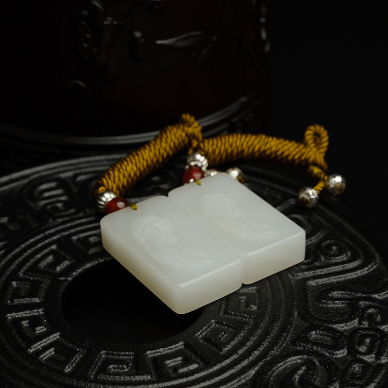 天然和田玉关公-红掌柜