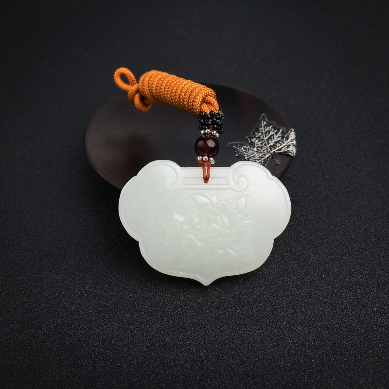 俄料天然山料白玉花开富贵平安锁吊坠-红掌柜