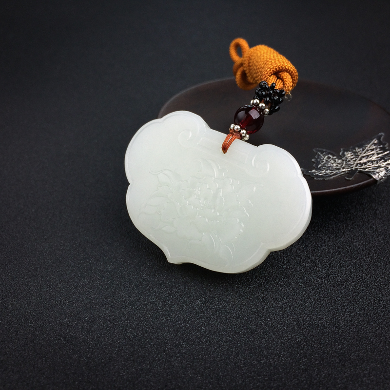 俄料山料白玉花开富贵平安锁吊坠-红掌柜