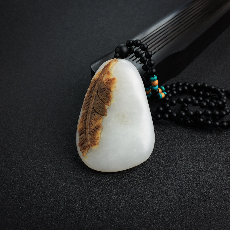 俄料天然俏色和田玉连升三级吊坠-红掌柜