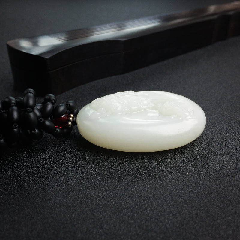 俄料天然山料白玉吊坠-红掌柜